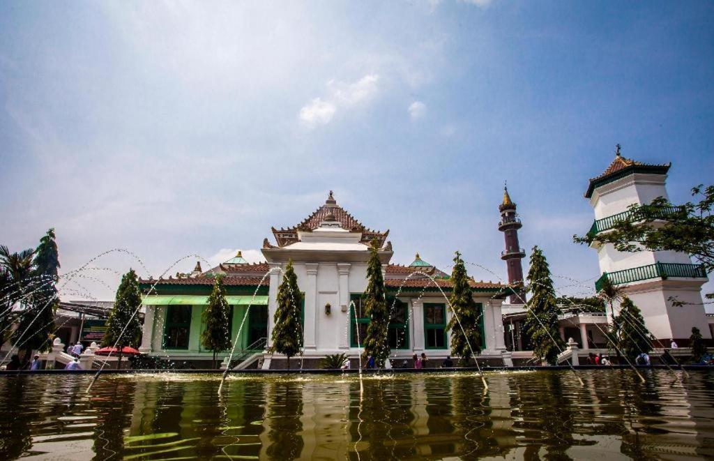 Collection O 91464 7 Dream Hotel Palembang Ngoại thất bức ảnh